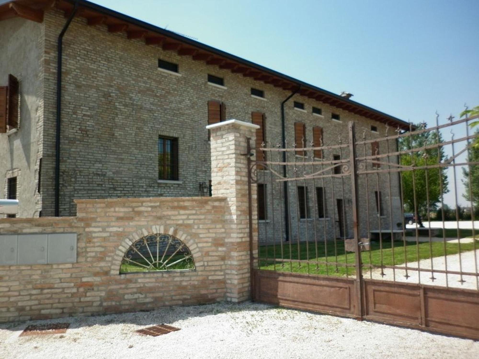 La Garzaga Turismo Rurale Ceresara Εξωτερικό φωτογραφία