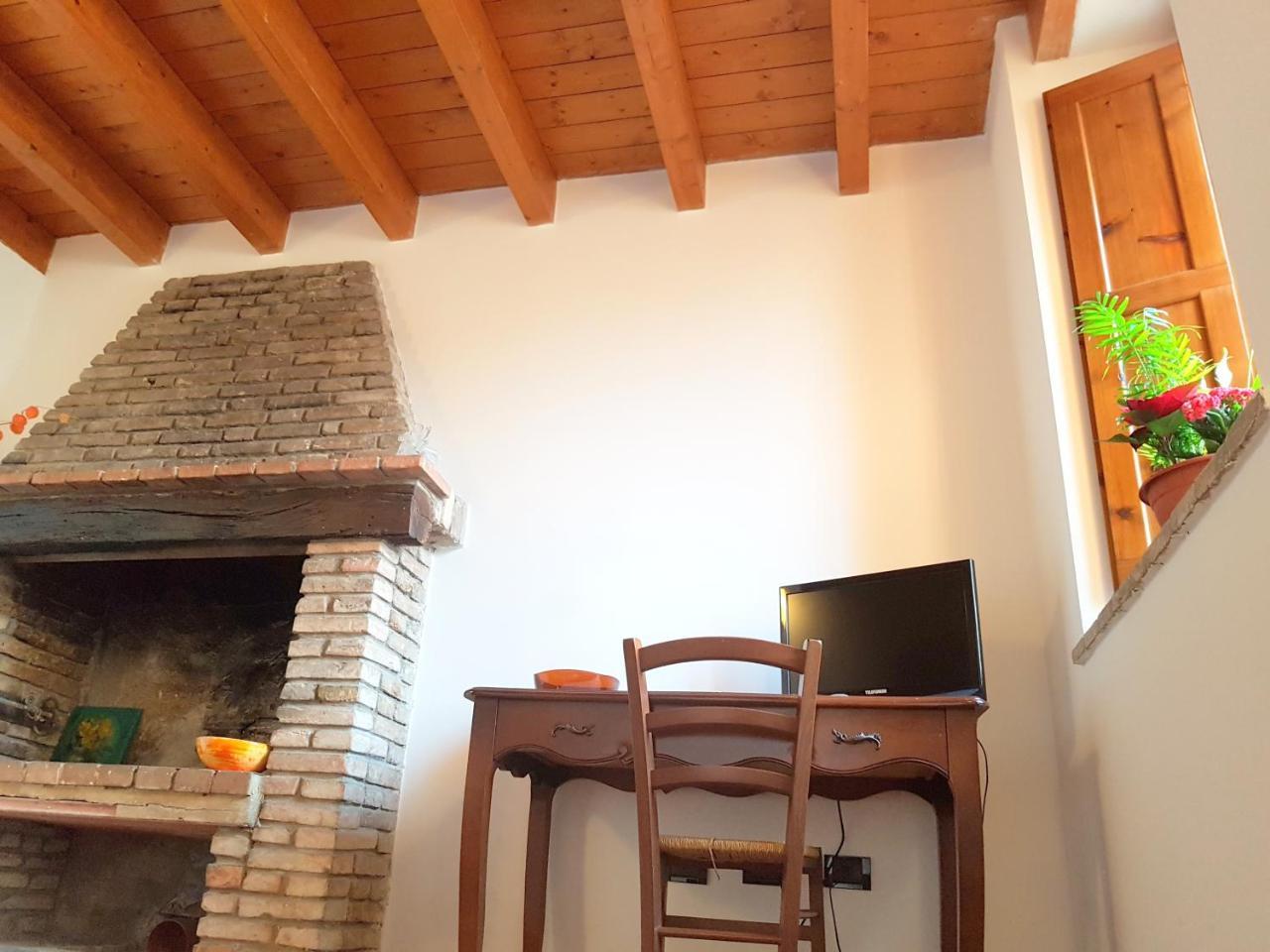 La Garzaga Turismo Rurale Ceresara Εξωτερικό φωτογραφία